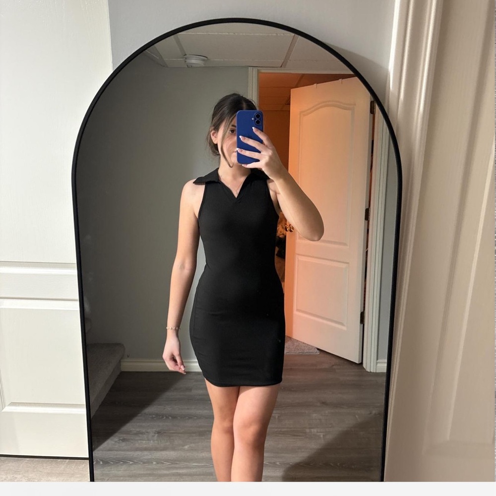 SHEIN Black Ribbed Collared Mini Dress Size Small